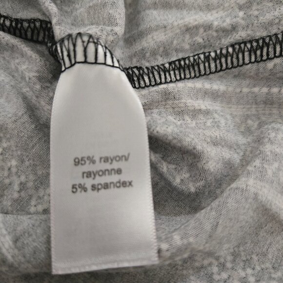 Maurices Black and White Blouse Womens Size 1 - Picture 4 of 5